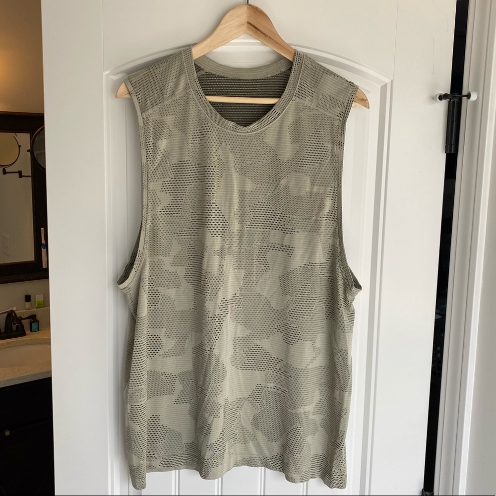 Lululemon Muscle Tank